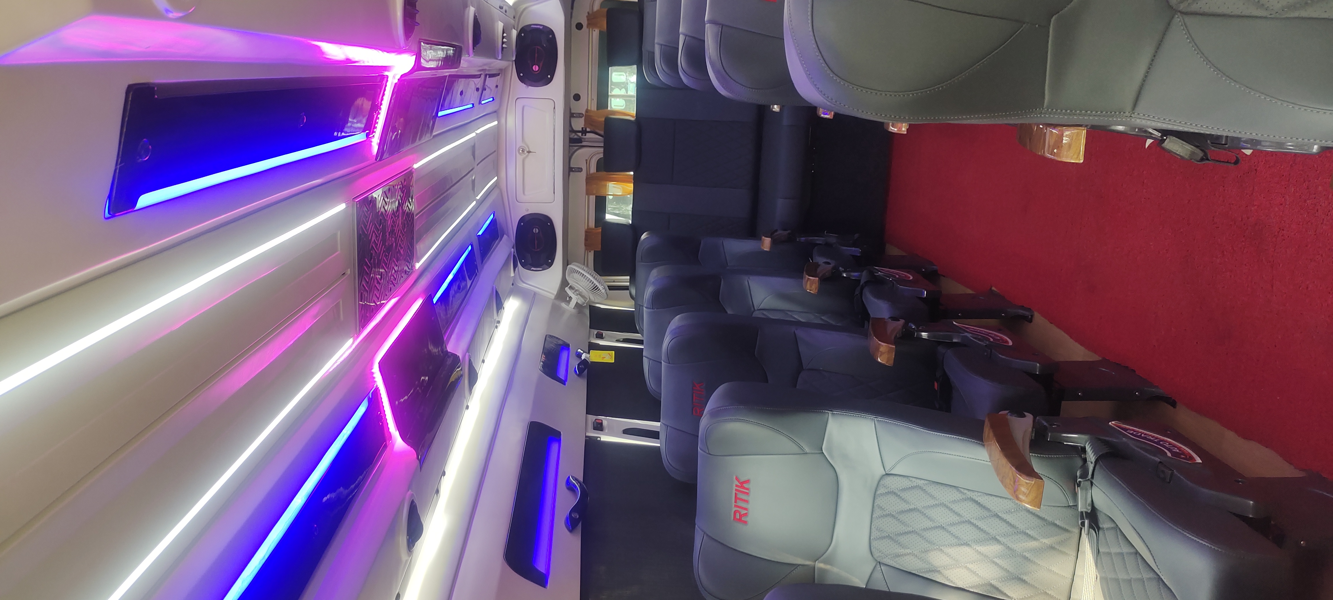 9+1 Seater Tempo Traveller